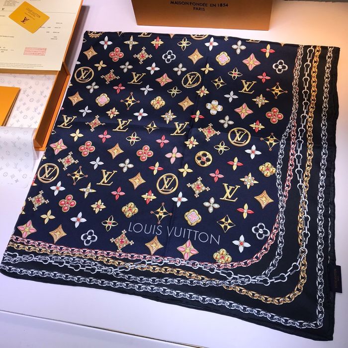 Louis Vuitton Scarf LVS00119